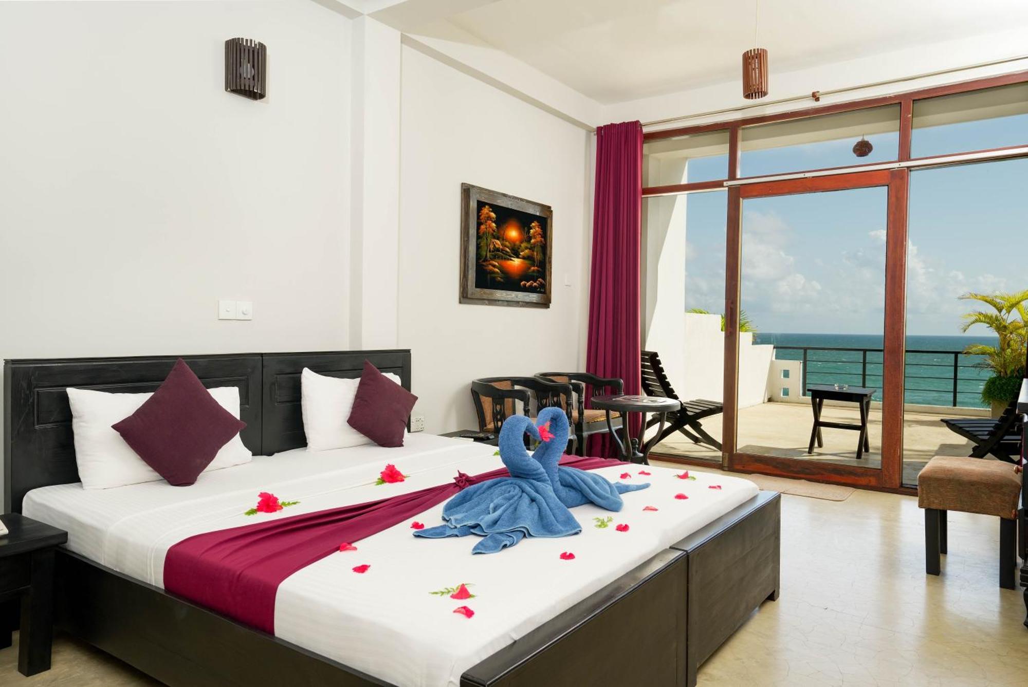 Hotel Silan Mo Mirissa Esterno foto