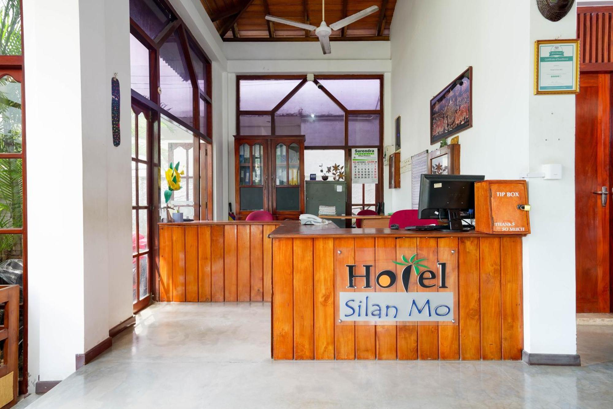 Hotel Silan Mo Mirissa Esterno foto