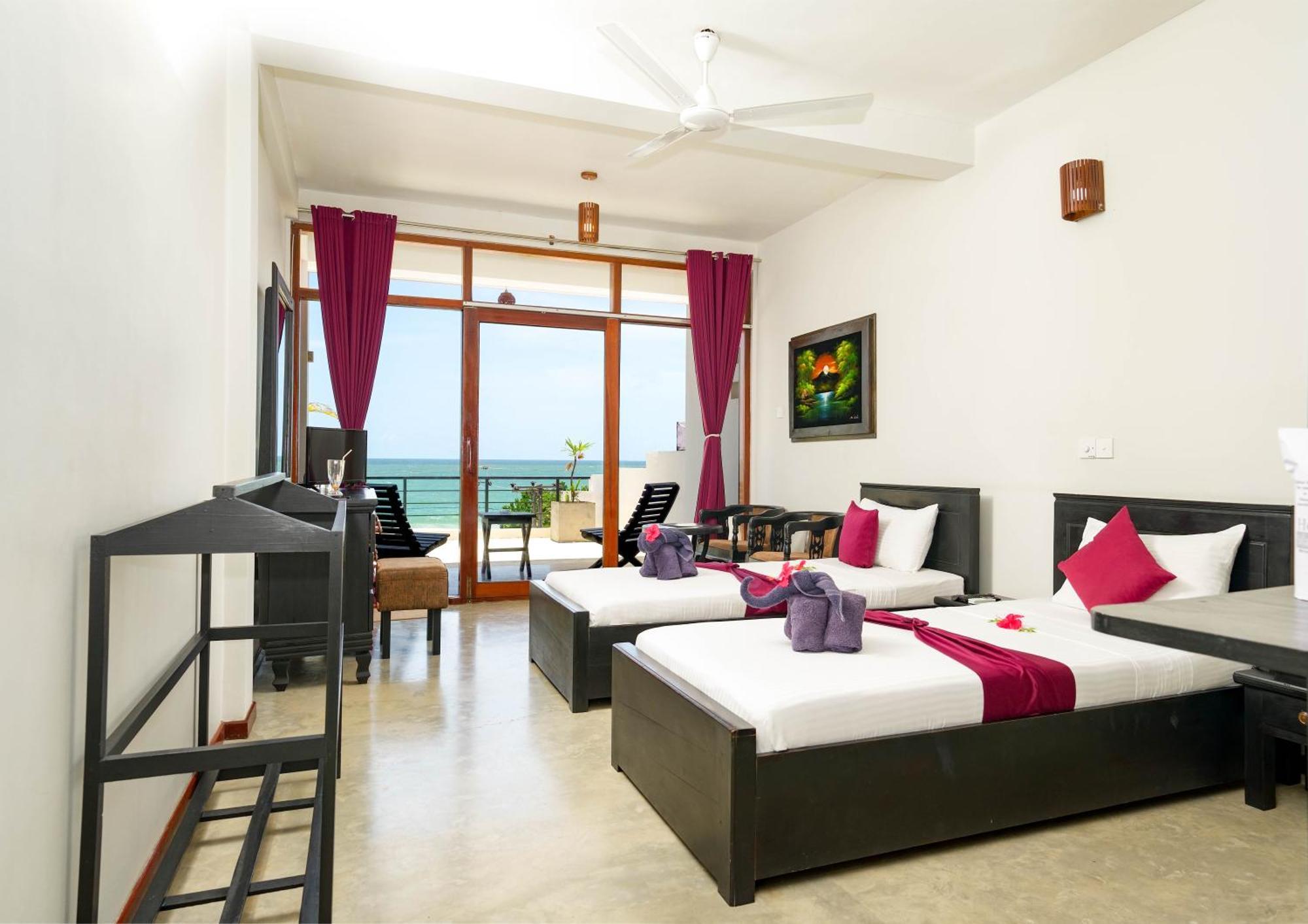 Hotel Silan Mo Mirissa Esterno foto